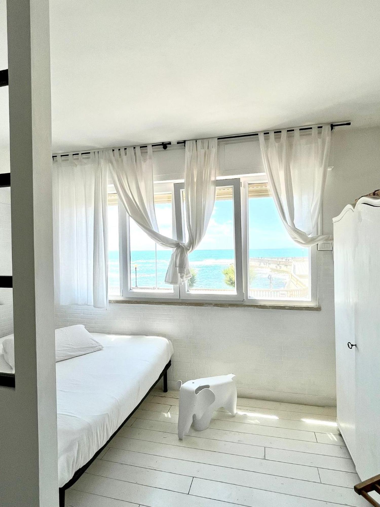شقة Sunset Loft ليفورنو الغرفة الصورة