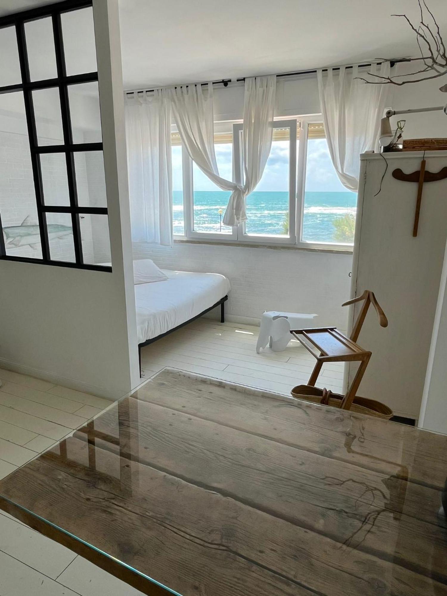 شقة Sunset Loft ليفورنو الغرفة الصورة
